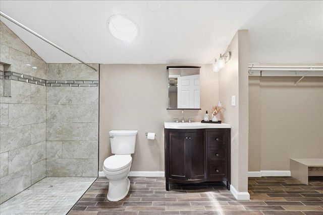 12400 Dry Creek Rd, Auburn, CA 95602