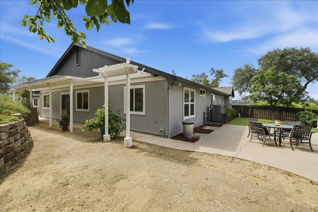 12400 Dry Creek Rd, Auburn, CA 95602