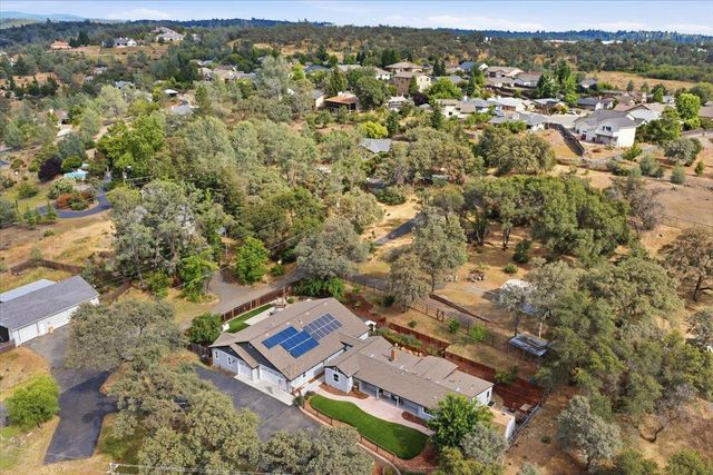 12400 Dry Creek Rd, Auburn, CA 95602