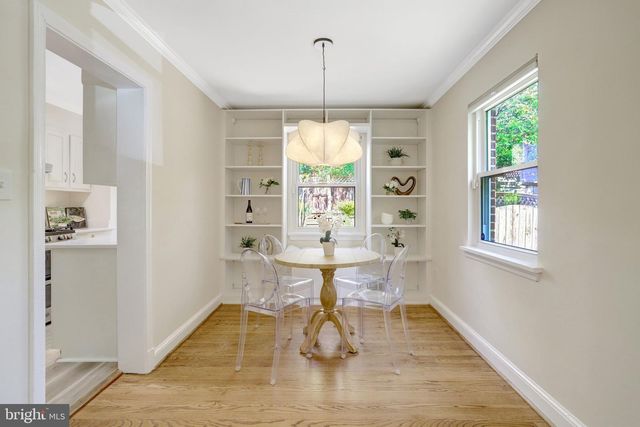 29 N BEDFORD ST, Arlington, VA 22201