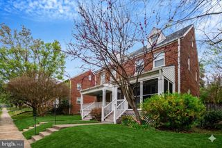 29 N BEDFORD ST, Arlington, VA 22201