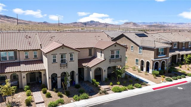3221 Pergusa Drive, Henderson, NV 89044