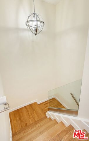 422 Smithwood Drive C, Beverly Hills, CA 90212