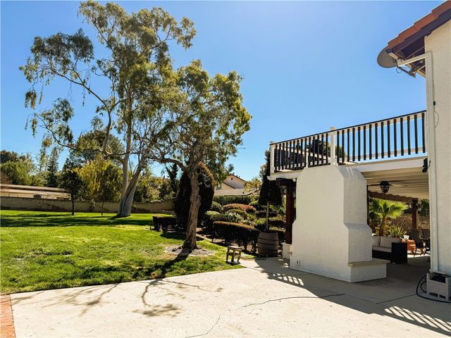 590 Bristol Avenue, Simi Valley, CA 93065