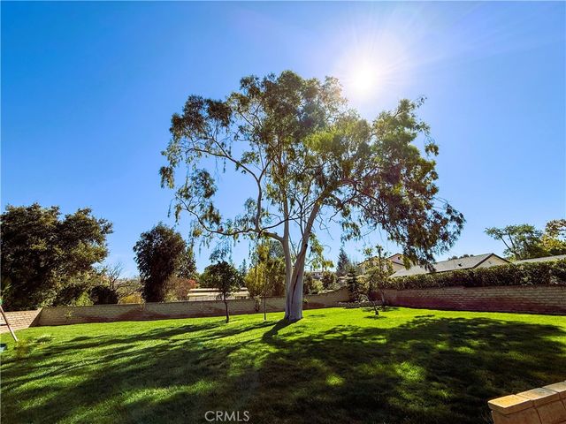 590 Bristol Avenue, Simi Valley, CA 93065