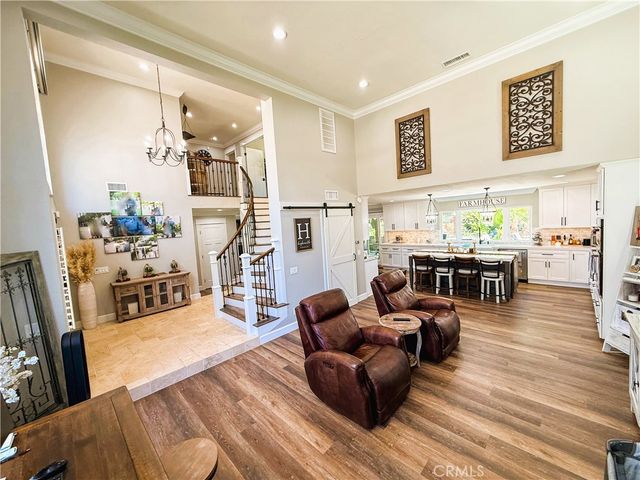 590 Bristol Avenue, Simi Valley, CA 93065