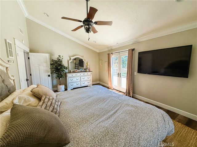 590 Bristol Avenue, Simi Valley, CA 93065