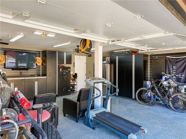 590 Bristol Avenue, Simi Valley, CA 93065