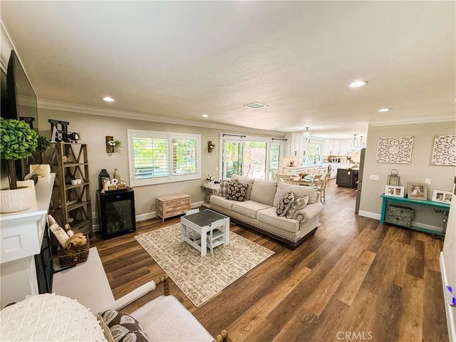 590 Bristol Avenue, Simi Valley, CA 93065