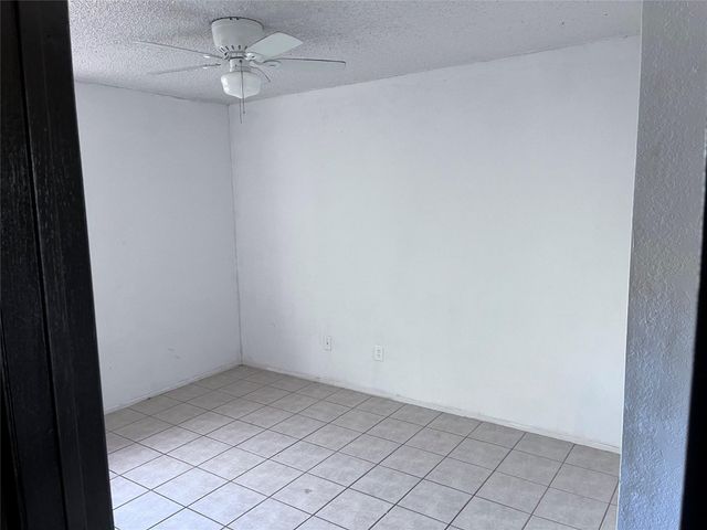 4910 Pepper LN D, Austin, TX 78744