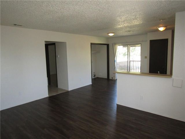 4910 Pepper LN D, Austin, TX 78744