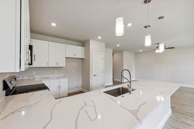 5716 Belaire Circle, Granbury, TX 76048