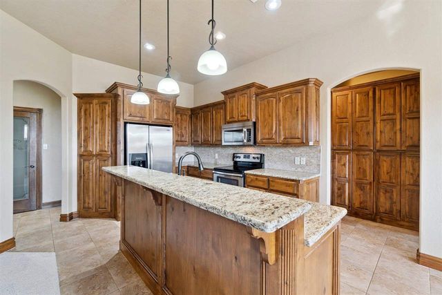 1408 Limestone, Elgin, OK 73538