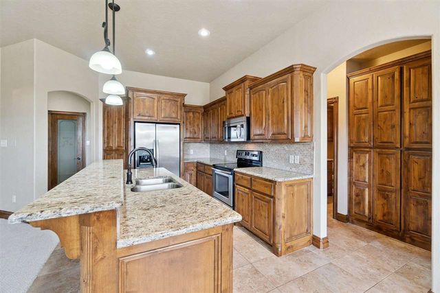 1408 Limestone, Elgin, OK 73538