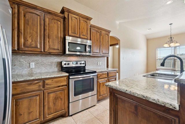 1408 Limestone, Elgin, OK 73538