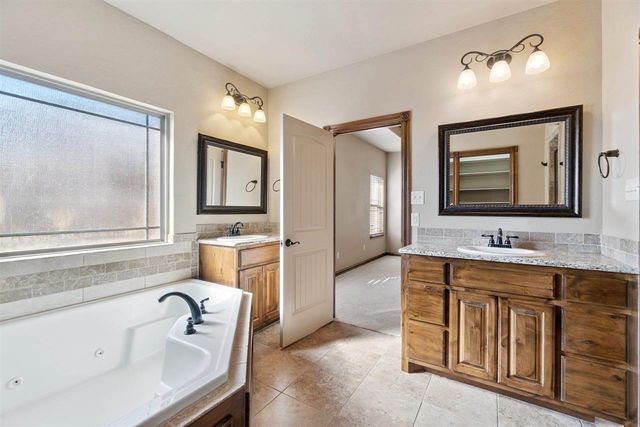 1408 Limestone, Elgin, OK 73538