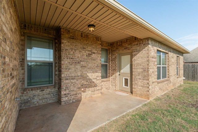 1408 Limestone, Elgin, OK 73538