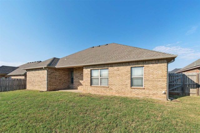 1408 Limestone, Elgin, OK 73538