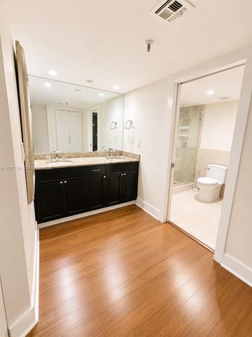 520 Brickell Key Drive A1710, Miami, FL 33131