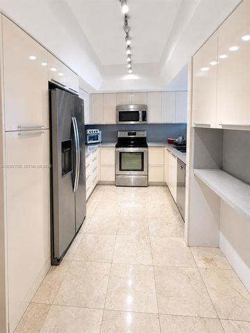 520 Brickell Key Drive A1710, Miami, FL 33131