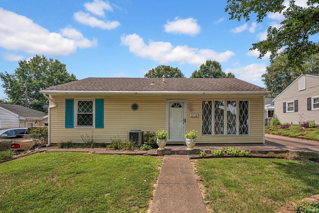 5116 Warren Drive, Evansville, IN 47710