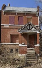 1727 N Leffingwell Avenue N, St Louis, MO 63106