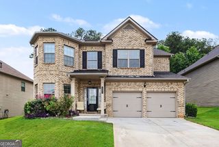 605 Stream Court, Fairburn, GA 30213