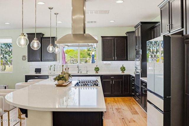 5819 S WILSON Way, Gilbert, AZ 85298