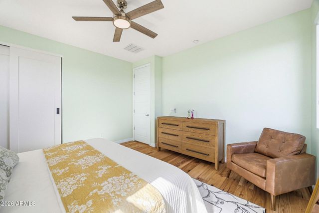 5819 S WILSON Way, Gilbert, AZ 85298