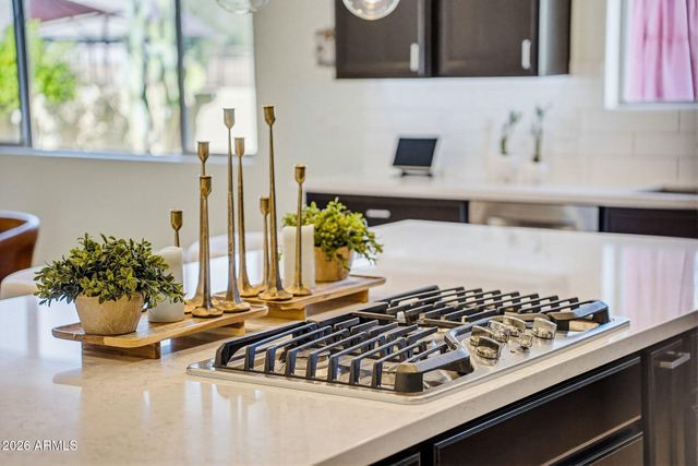 5819 S WILSON Way, Gilbert, AZ 85298