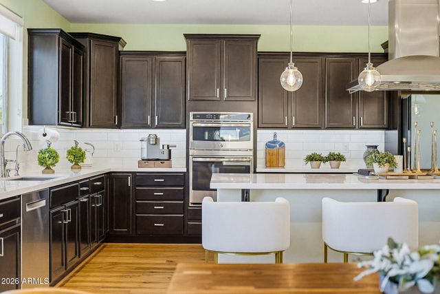 5819 S WILSON Way, Gilbert, AZ 85298