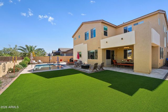 5819 S WILSON Way, Gilbert, AZ 85298