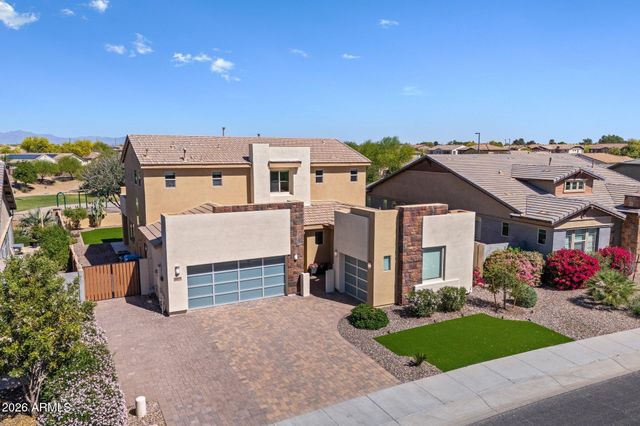 5819 S WILSON Way, Gilbert, AZ 85298