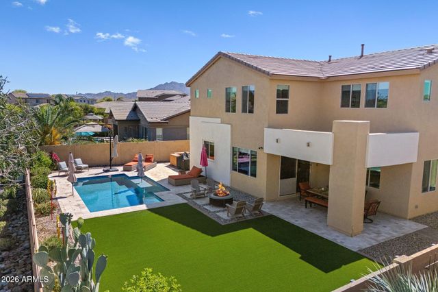 5819 S WILSON Way, Gilbert, AZ 85298