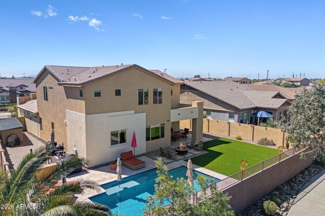 5819 S WILSON Way, Gilbert, AZ 85298