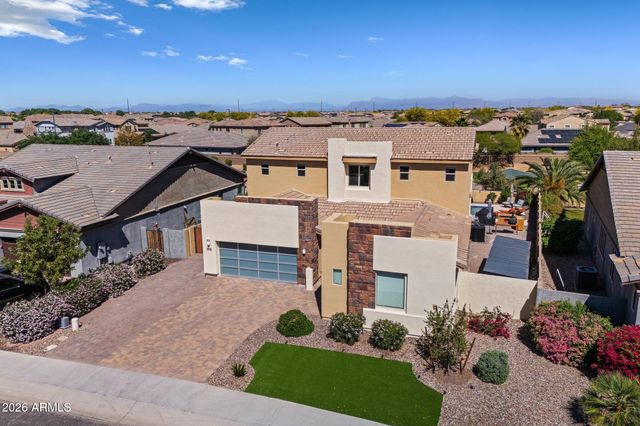 5819 S WILSON Way, Gilbert, AZ 85298