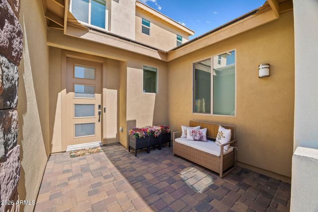 5819 S WILSON Way, Gilbert, AZ 85298