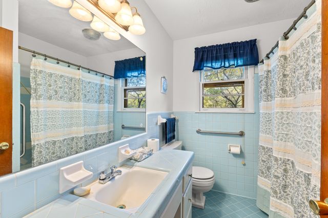 7680 Charlotte Pike, Nashville, TN 37209