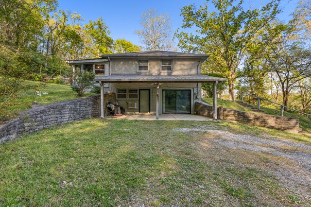 7680 Charlotte Pike, Nashville, TN 37209