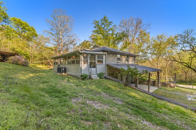 7680 Charlotte Pike, Nashville, TN 37209