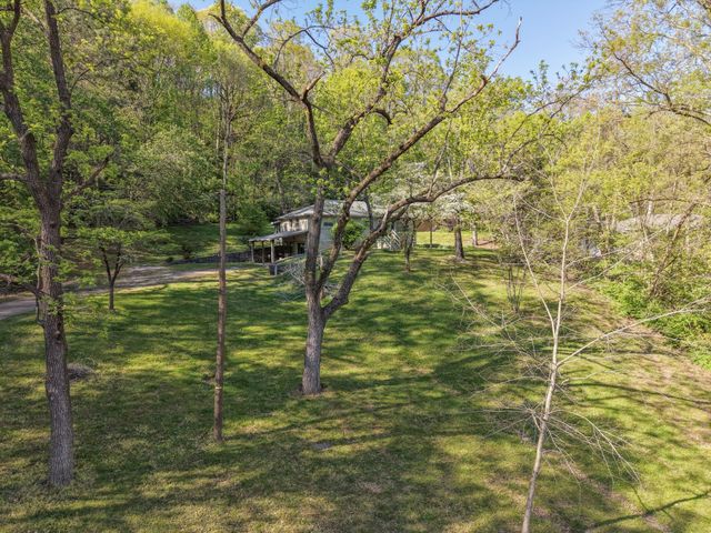 7680 Charlotte Pike, Nashville, TN 37209