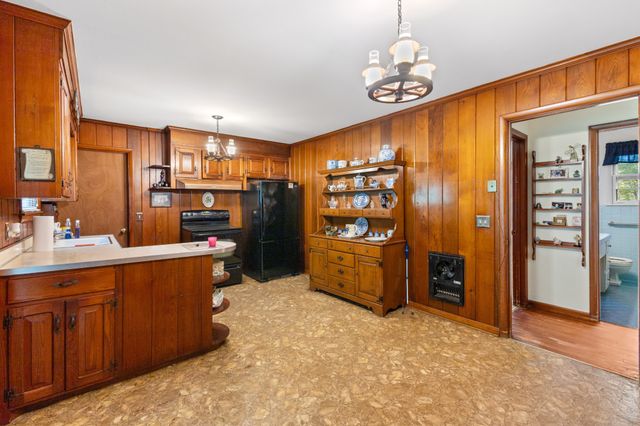 7680 Charlotte Pike, Nashville, TN 37209