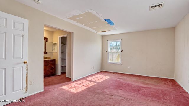 40 Newport Drive, Manalapan, NJ 07726