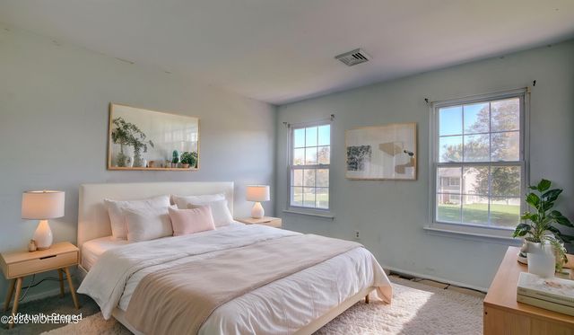 40 Newport Drive, Manalapan, NJ 07726