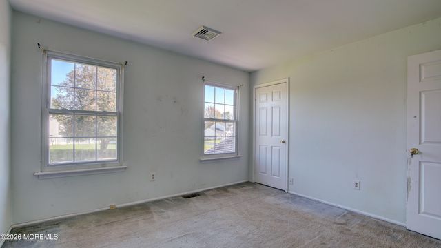 40 Newport Drive, Manalapan, NJ 07726