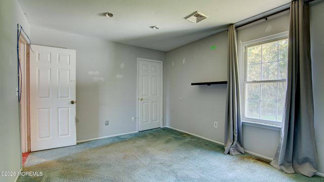 40 Newport Drive, Manalapan, NJ 07726