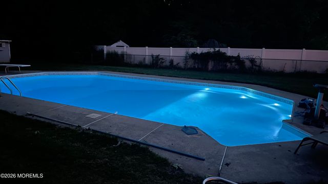 40 Newport Drive, Manalapan, NJ 07726