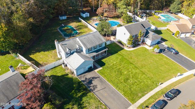 40 Newport Drive, Manalapan, NJ 07726