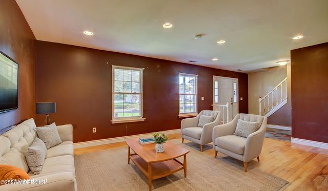 40 Newport Drive, Manalapan, NJ 07726