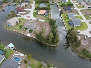 507 SW 7th TER, Cape Coral, FL 33991